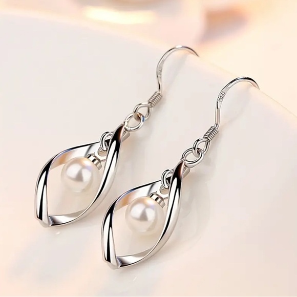 Stunning Pearl Drop Earrings - Fashion Earrings for Women - Silvery Plated - Picture 5 of 5